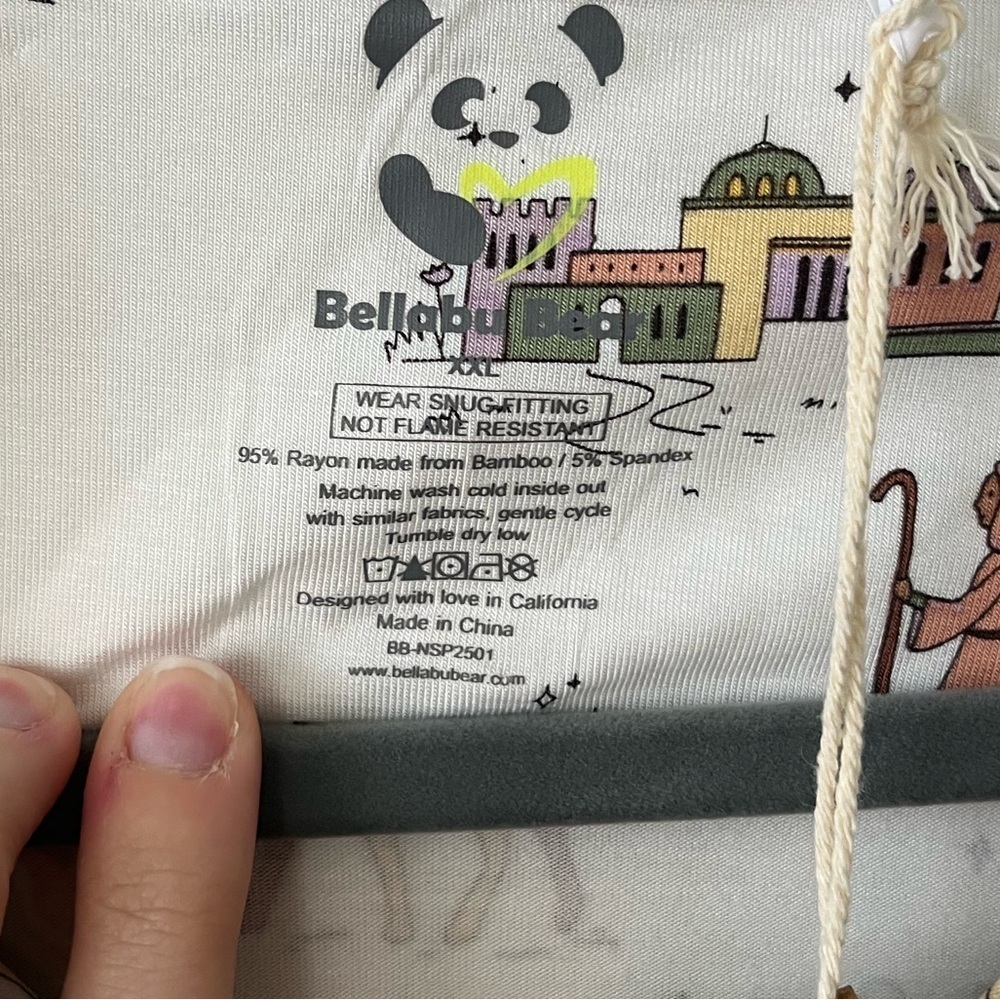 Bellabu Bear Holy Night Bamboo Men's Button Up Pajama Top Men's Size XXL NWT - Picture 10 of 15
